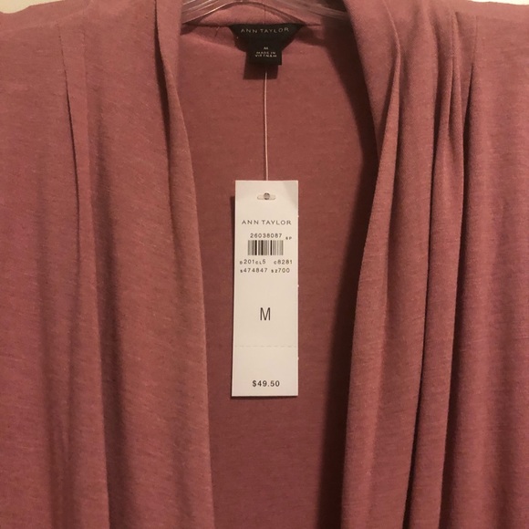 NWT Loft Mauve Wrap/Ruched Top - Picture 2 of 3